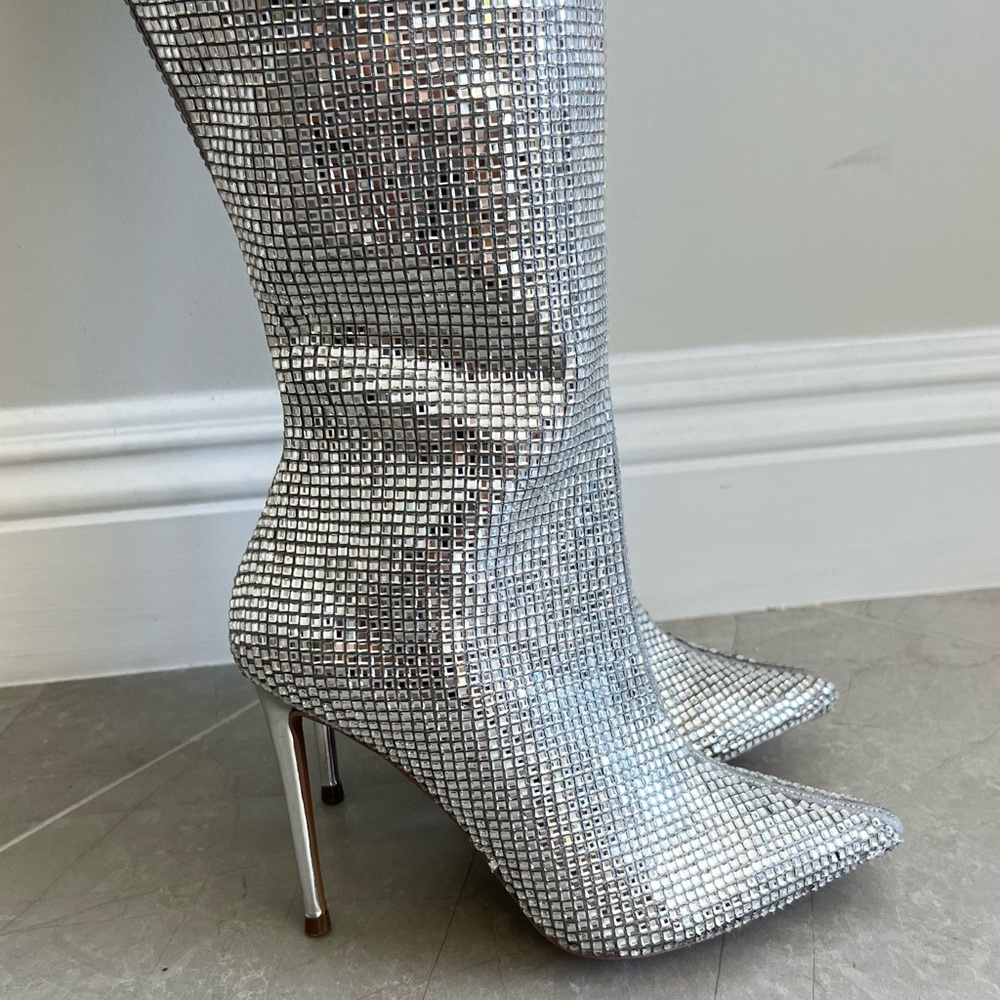 STEVE MADDEN Skyscraper Rhinestone Bling Silver Over The Knee Heels Boots Sz 6.5 - Picture 6 of 16